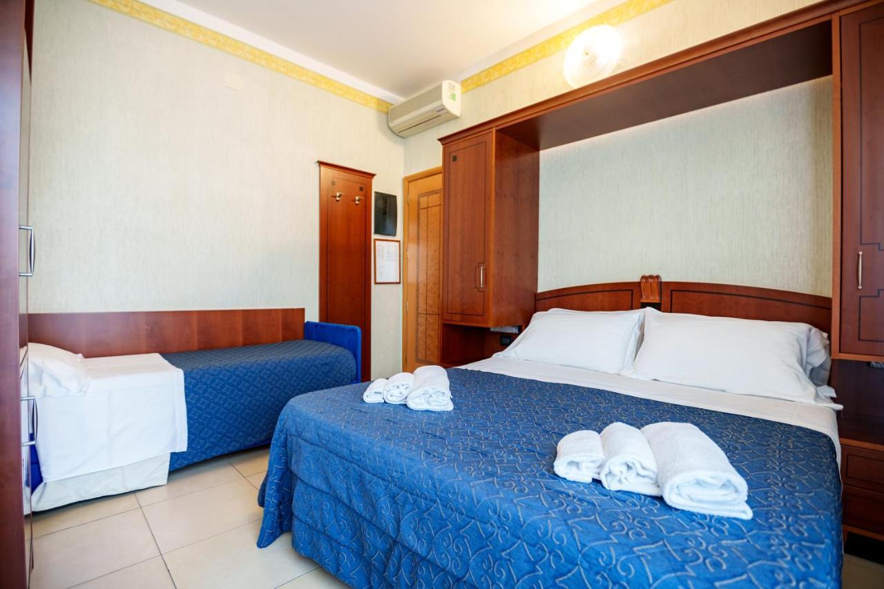 Hotel Rex רימיני מראה חיצוני תמונה