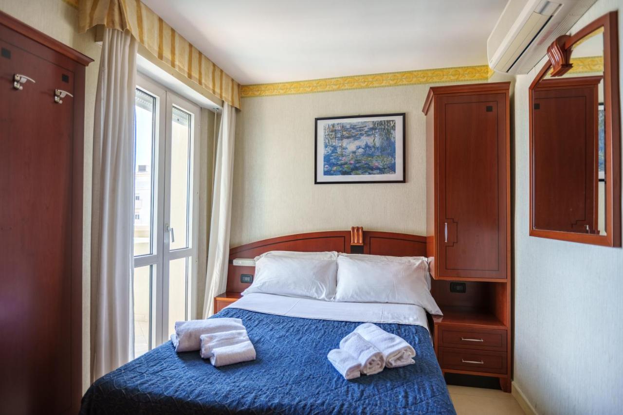 Hotel Rex רימיני מראה חיצוני תמונה