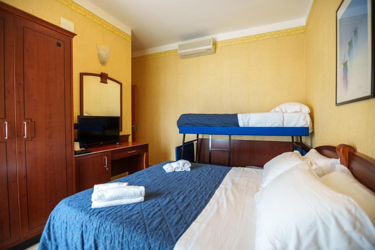Hotel Rex רימיני מראה חיצוני תמונה