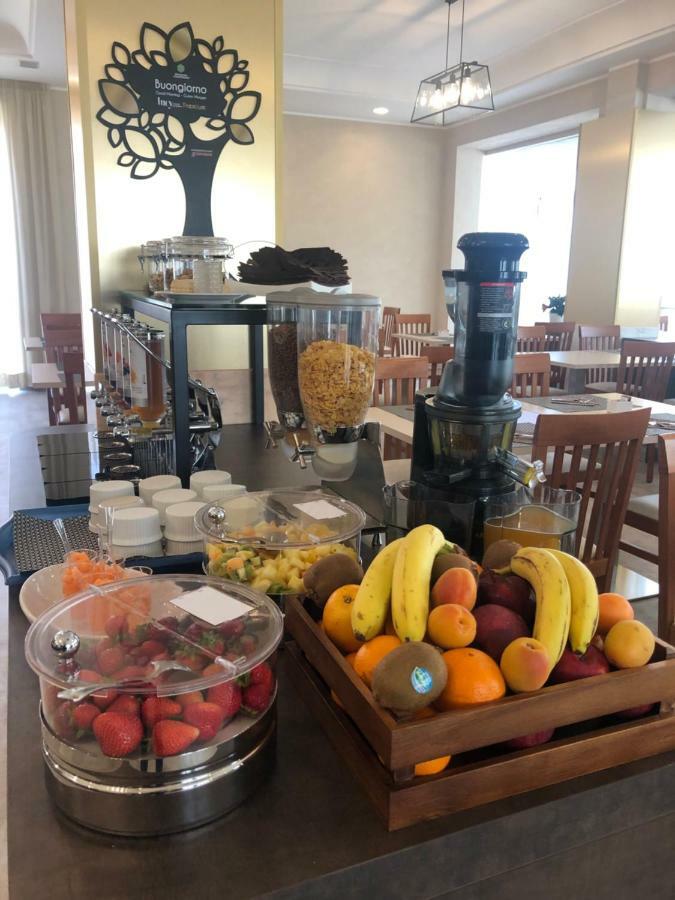 Hotel Rex רימיני מראה חיצוני תמונה